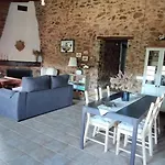 Casa La Rocita Nyaraló *